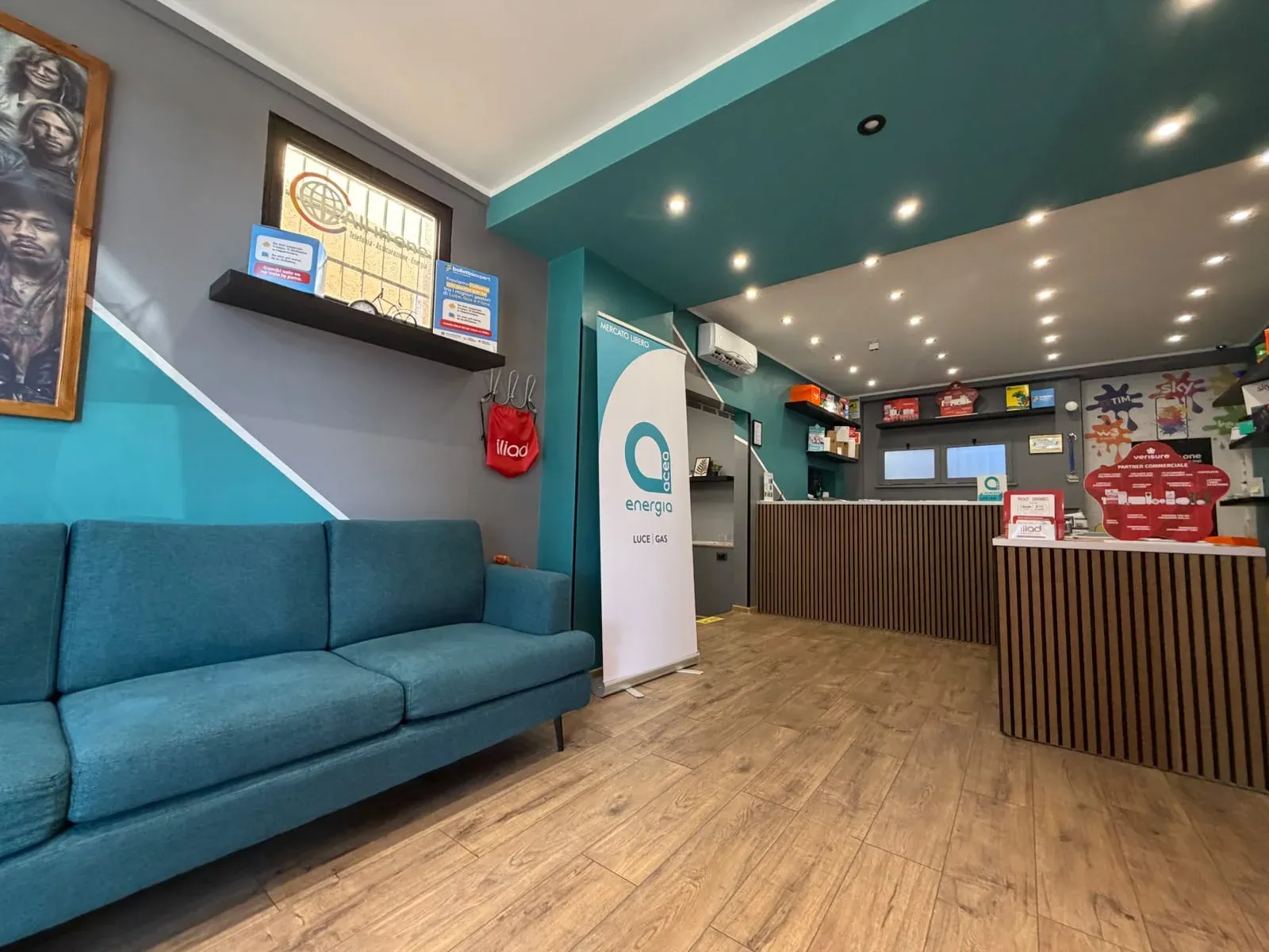 Area accoglienza e sportello clienti — Viale Nuova Florida 253, Ardea (RM)